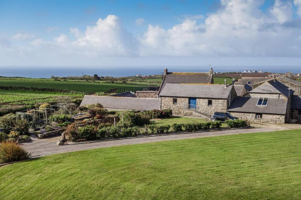 Porthcurno Barns, The Cart Lodge - Cosy Cottage, Walk To Porthcurno Beach, Pedn Vouder & Minack Theatre Penzance Exterior photo